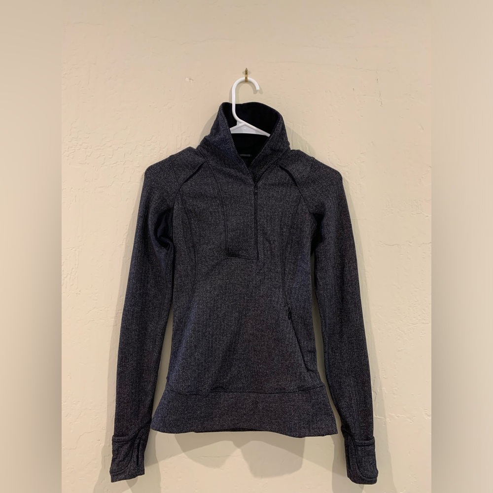 Heather gray lululemon Athletica quarter zip